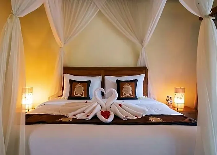 Puri Bougenville-ubud 4* バリ島